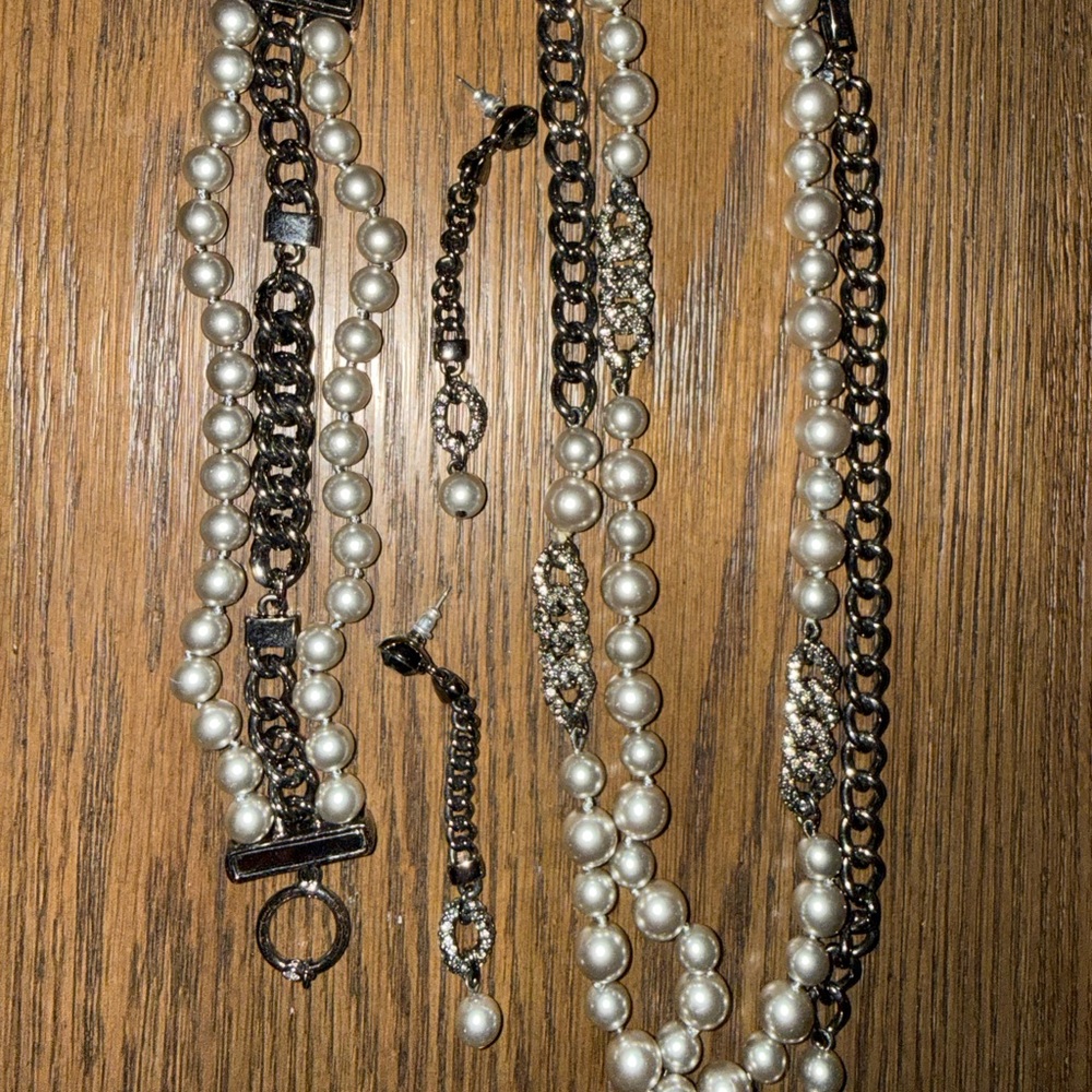 Elegant Pearl and Silver Chain Set givenchy set earrings/bracelet/necklace